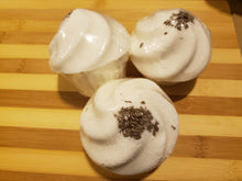 Load image into Gallery viewer, Lavender (Organic EO Cupkake Bath Bomb