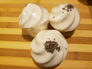 Lavender (Organic EO Cupkake Bath Bomb